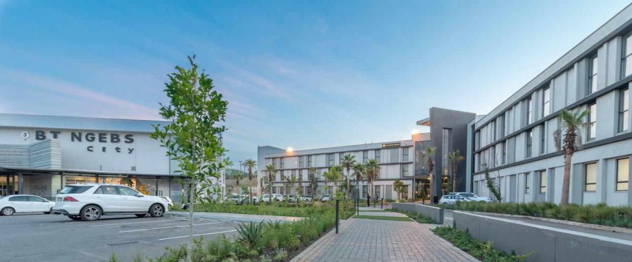 Mayfair Hotel Mthatha Exterior photo